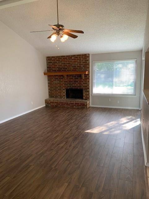 Apartment for rent at 7529 Walnuthill Court, Fort Worth, TX 76148