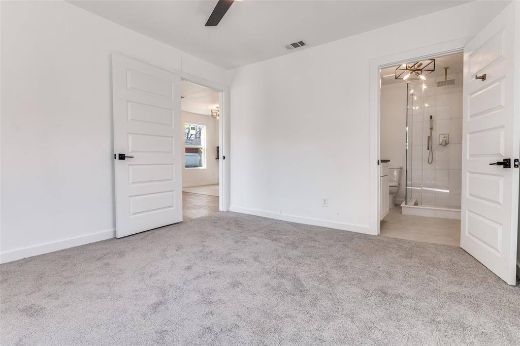 Apartment for rent at 2503 Stovall Dr, Dallas, TX 75216