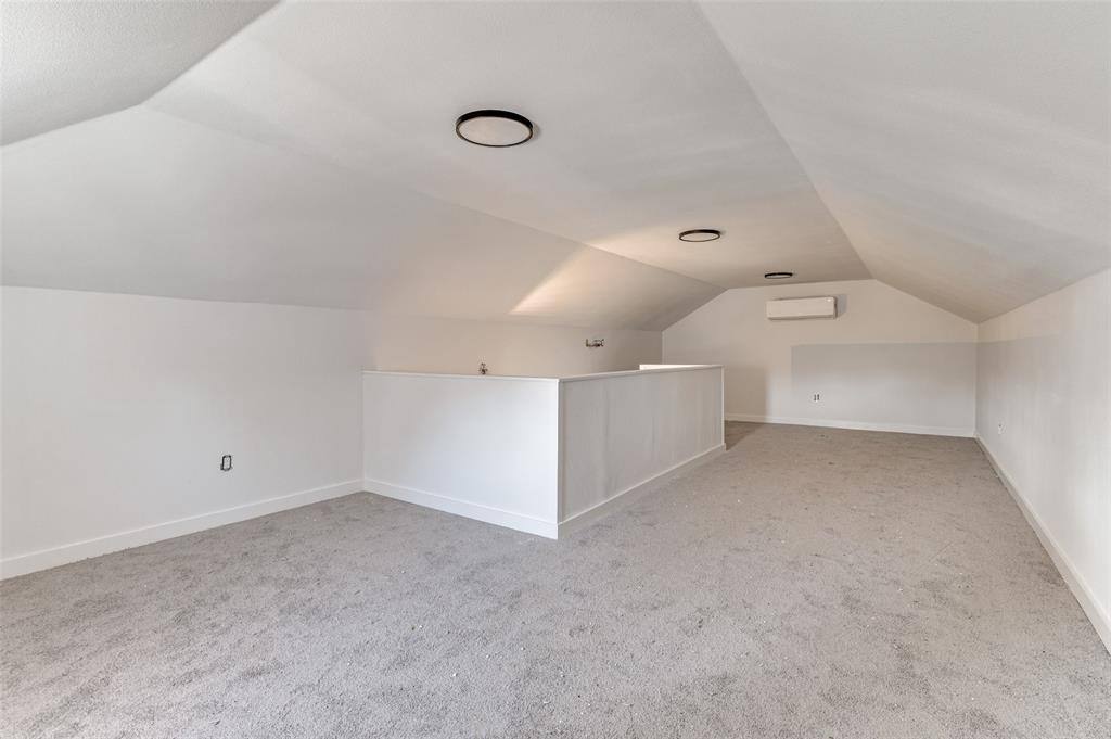 Apartment for rent at 2503 Stovall Dr, Dallas, TX 75216