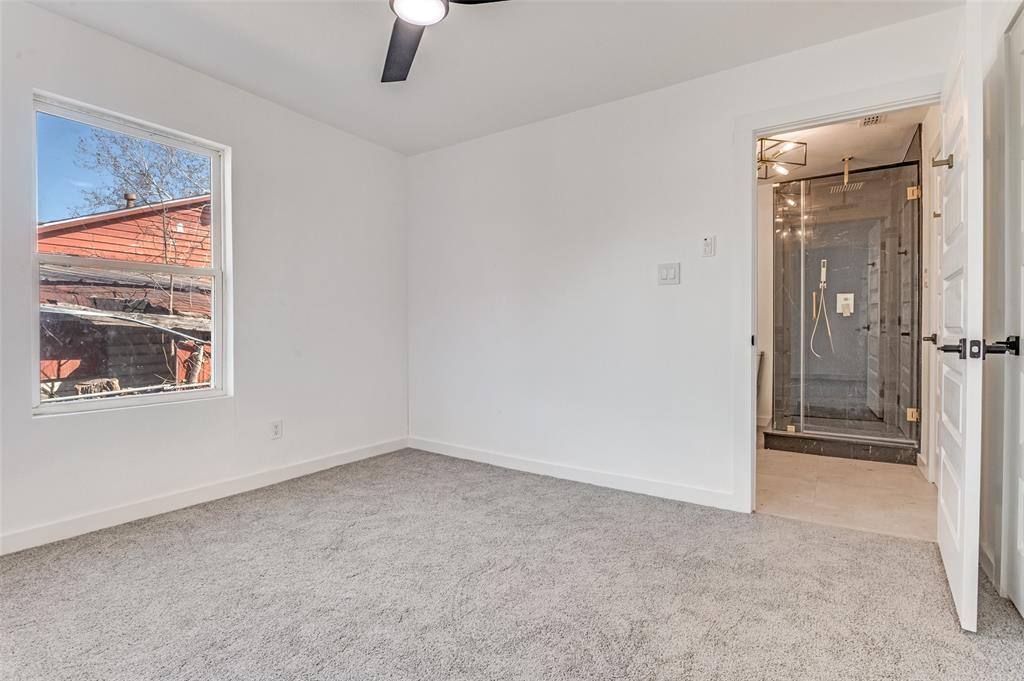 Apartment for rent at 2503 Stovall Dr, Dallas, TX 75216