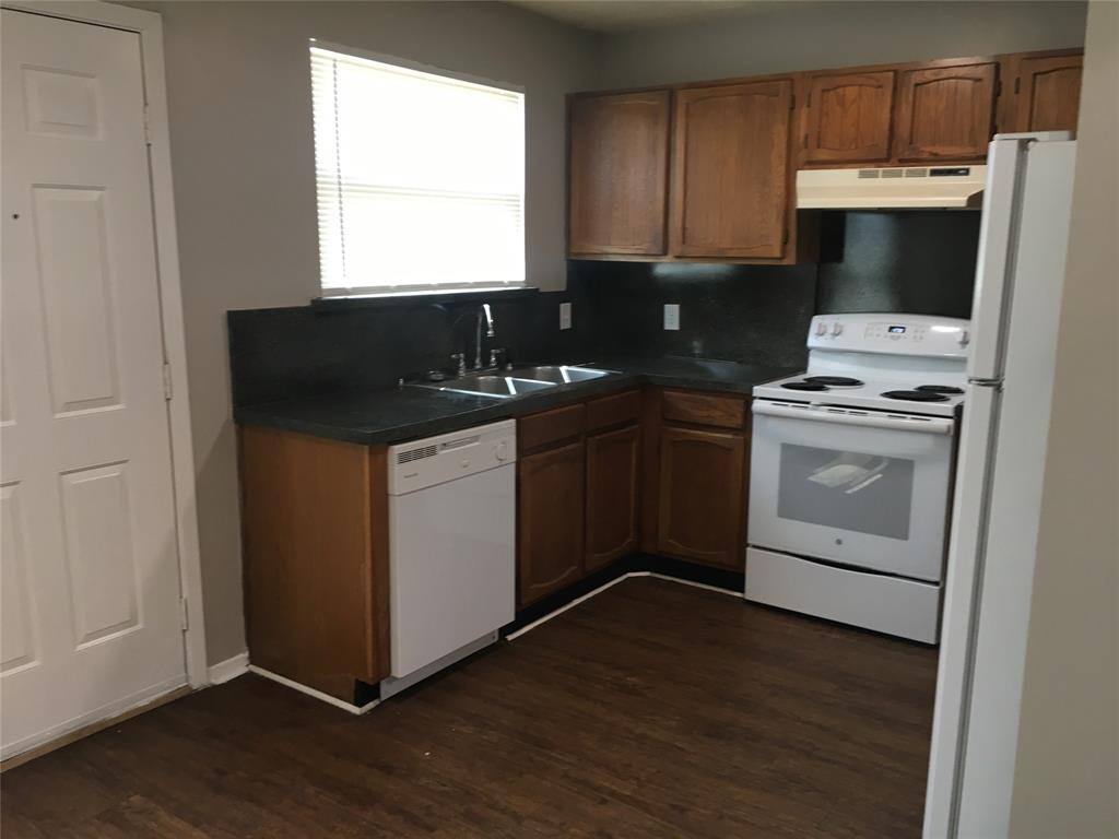 Townhouse for rent at 1409 Courtney Place #1409C, Cleburne, TX 76033