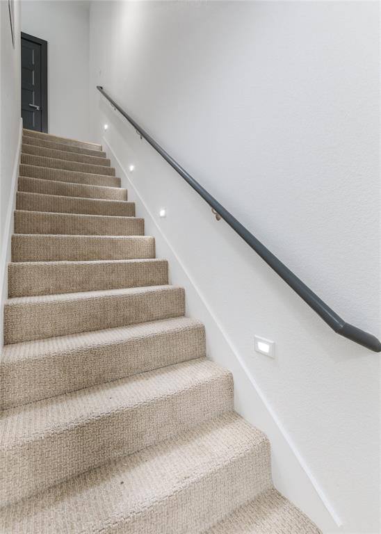 Townhouse for rent at 2801 Weisenberger St #101, Fort Worth, TX 76107