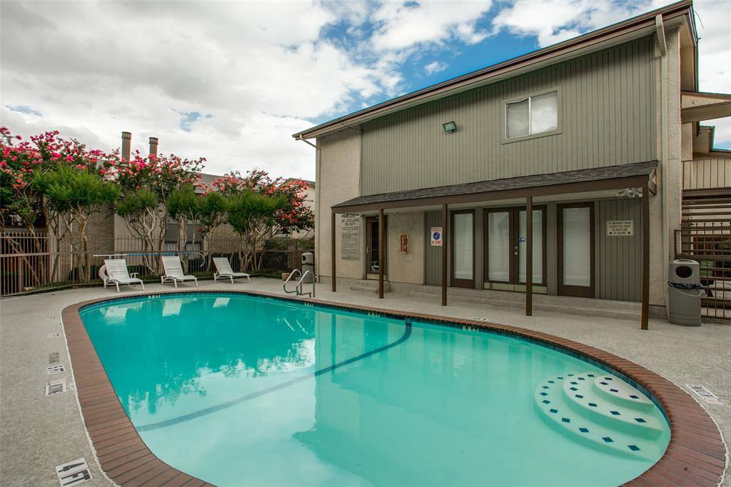 Condo for rent at 12818 Midway Rd #2068, Dallas, TX 75244