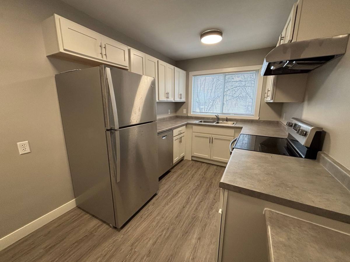 Apartment for rent at 517 28th Ave N, Fargo, ND 58102