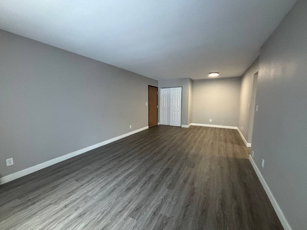 Apartment for rent at 517 28th Ave N, Fargo, ND 58102