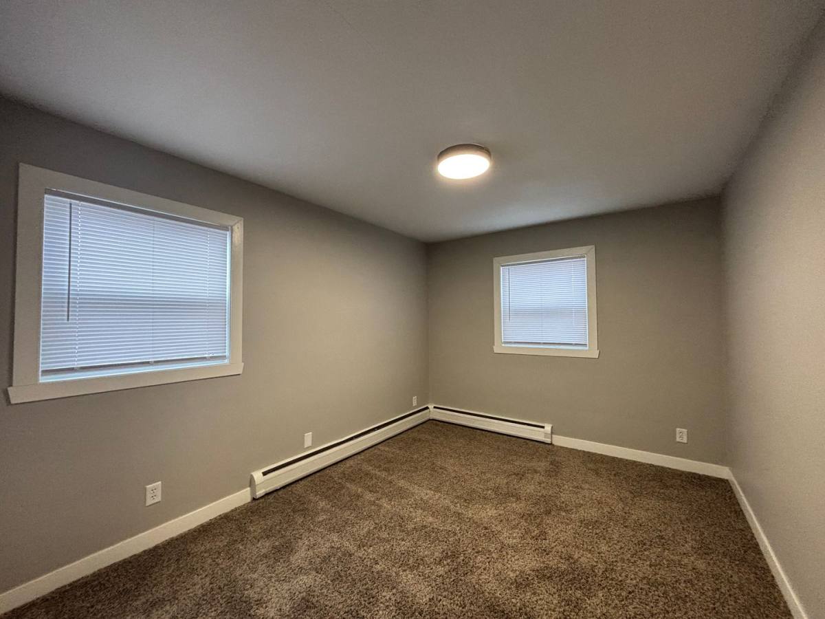 Apartment for rent at 517 28th Ave N, Fargo, ND 58102