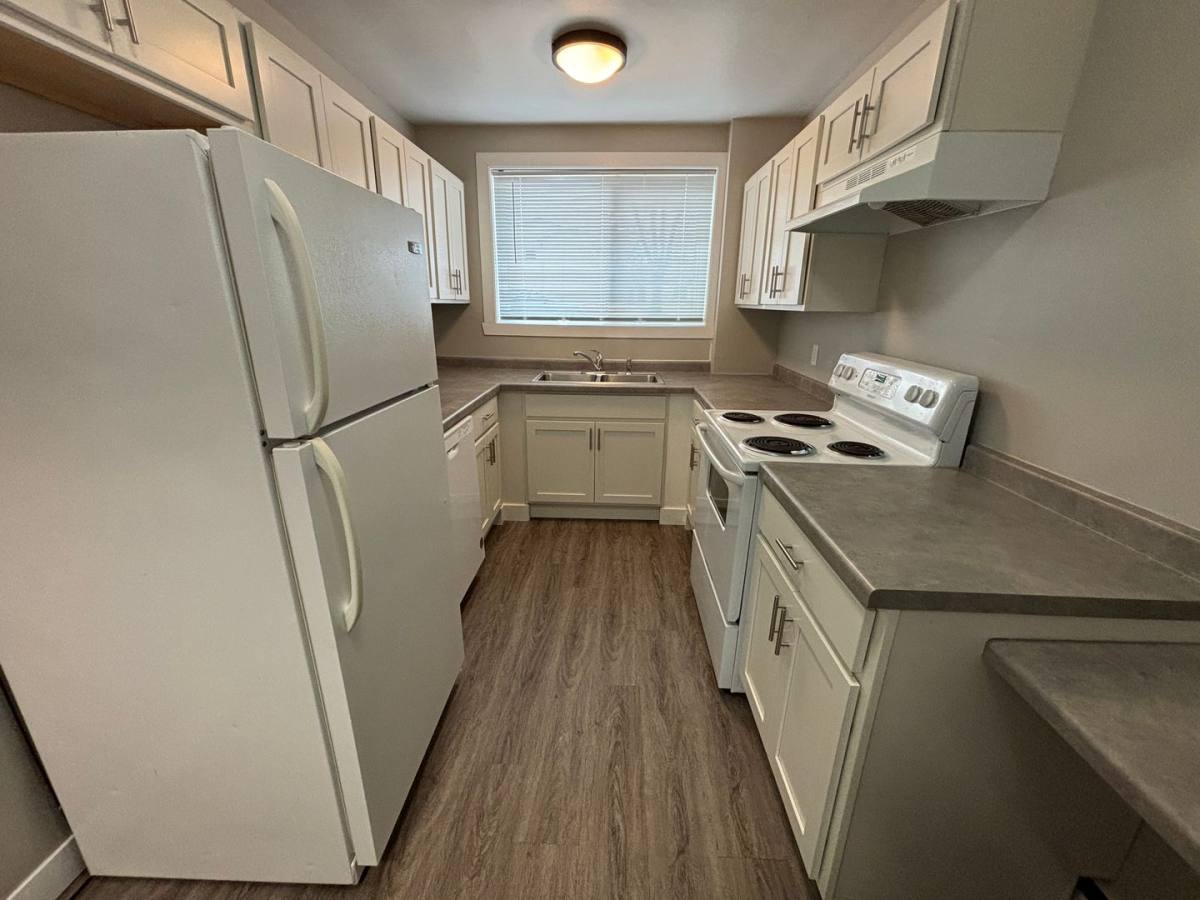 Apartment for rent at 517 28th Ave N, Fargo, ND 58102