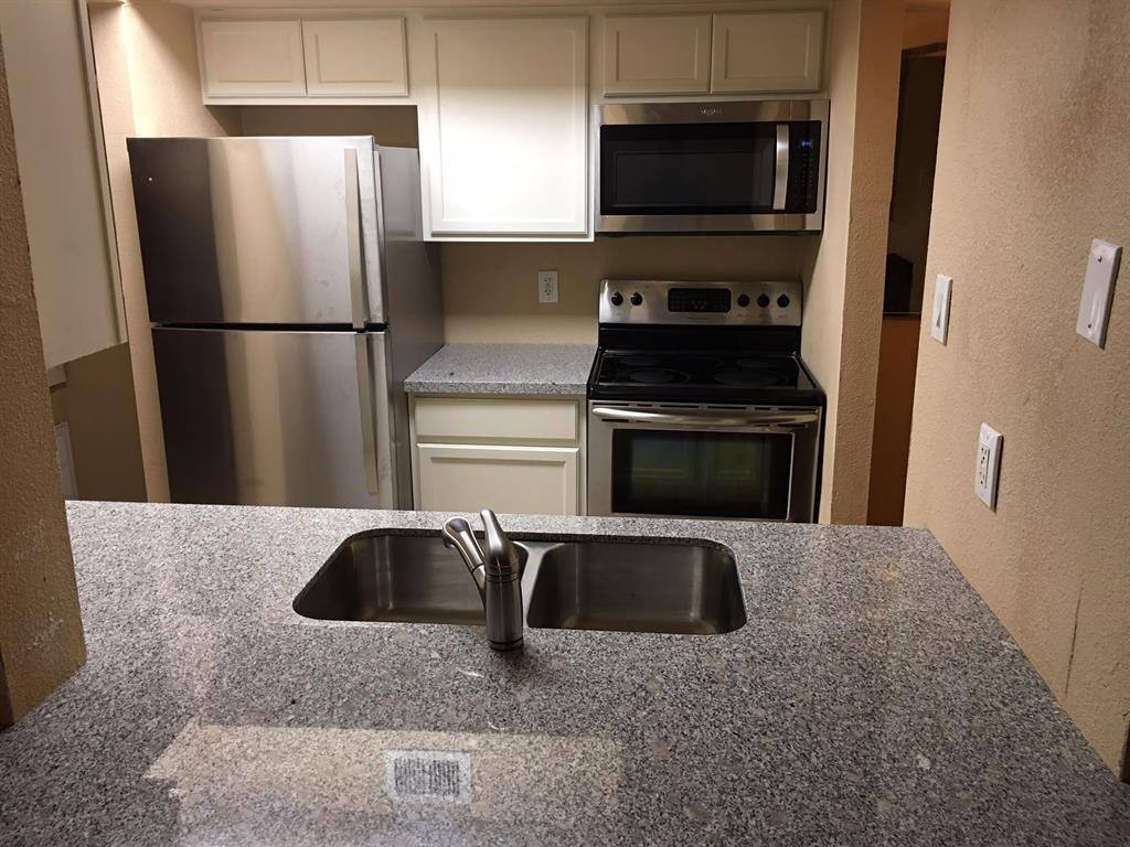 Townhouse for rent at 766 Memorial Mews St #766B, Houston, TX 77079