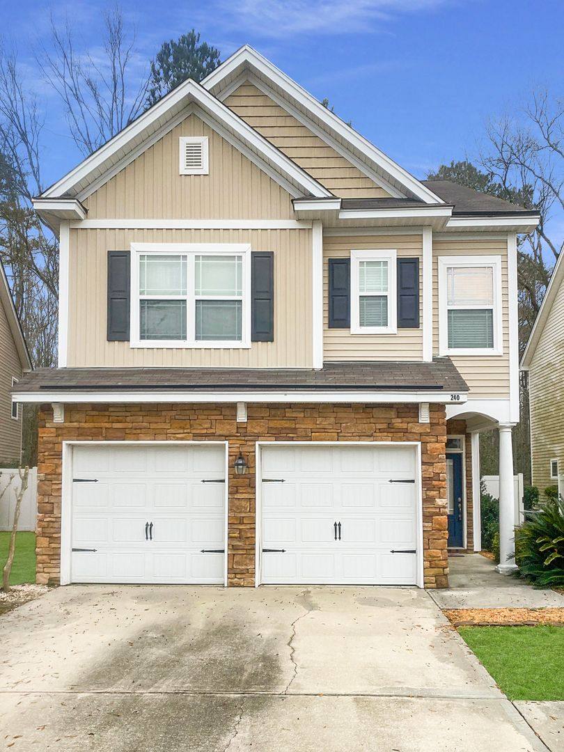 House for rent at 240 Summer Hill Way, Richmond Hill, GA 31324