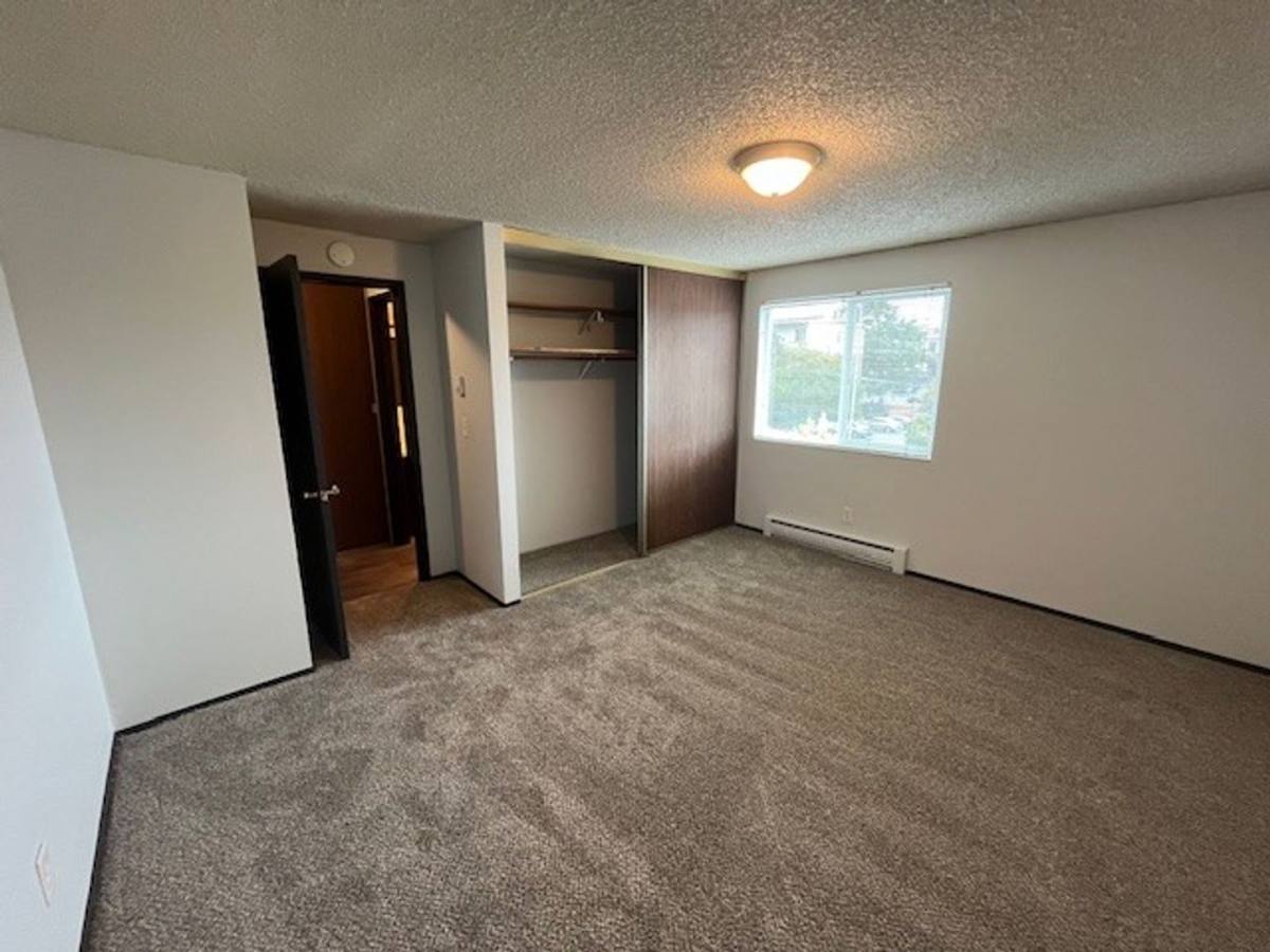 Apartment for rent at 415-419 SW 154th St, Seattle, WA 98166