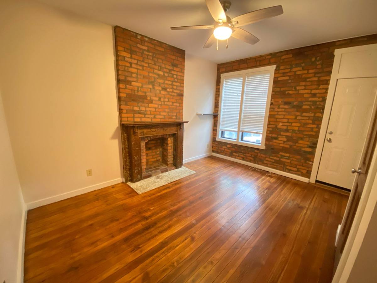 Apartment for rent at 884-886 Hunter Ave, Columbus, OH 43215