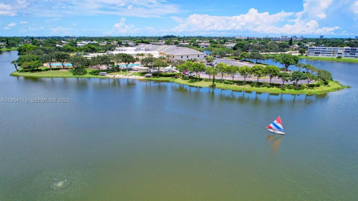 Apartment for rent at 135 Coventry F #135, West Palm Beach, FL 33417