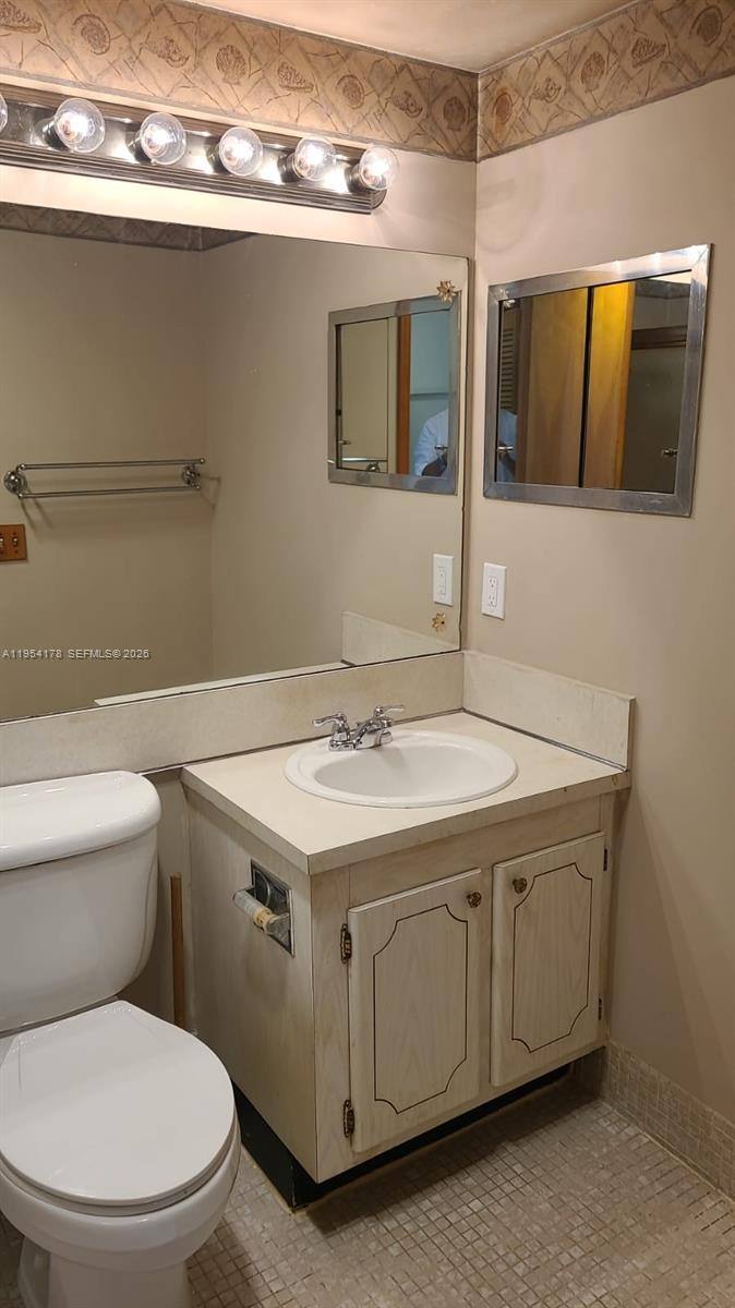 Apartment for rent at 135 Coventry F #135, West Palm Beach, FL 33417