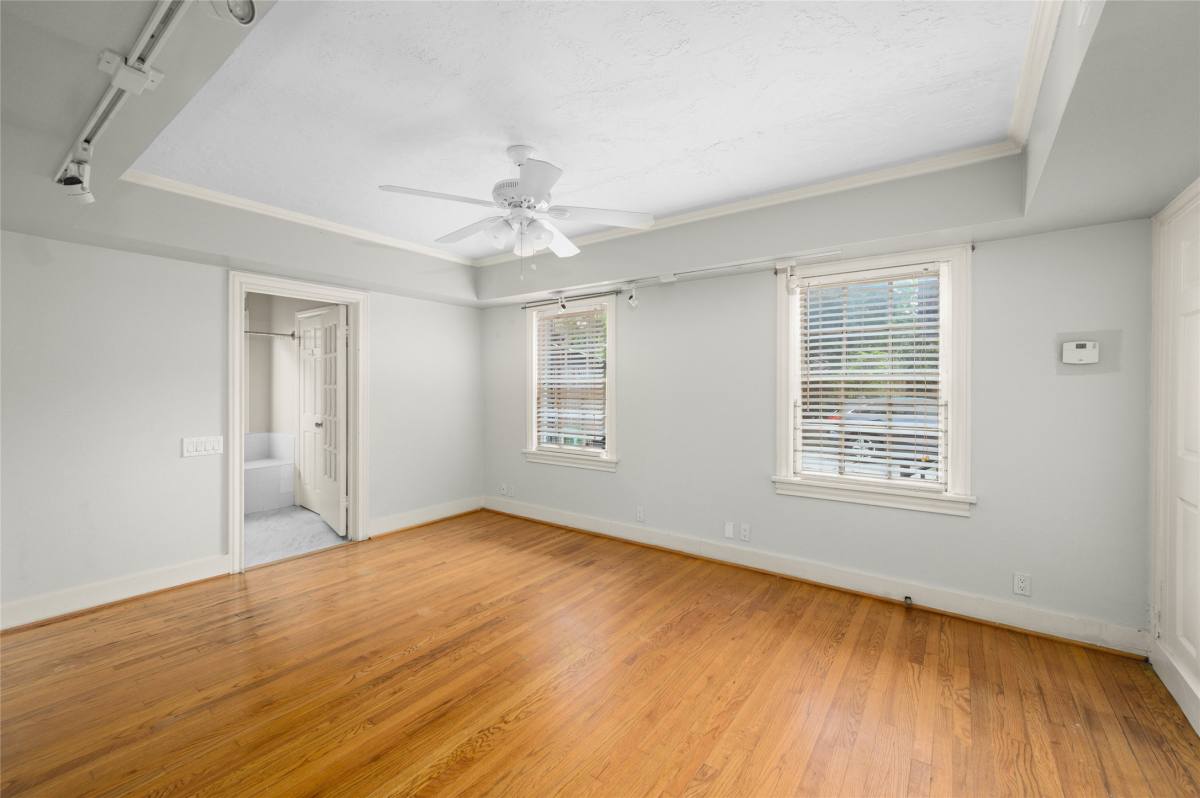 Apartment for rent at 1955 Lexington St #1955A, Houston, TX 77098