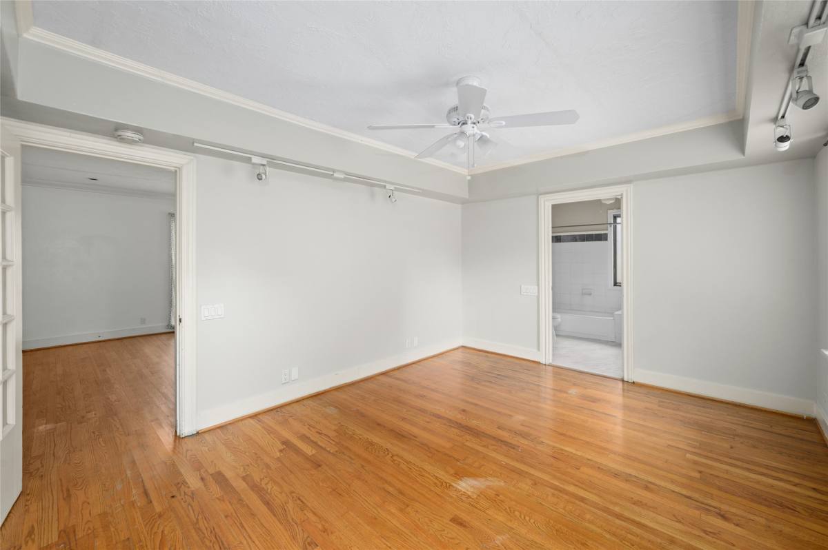 Apartment for rent at 1955 Lexington St #1955A, Houston, TX 77098