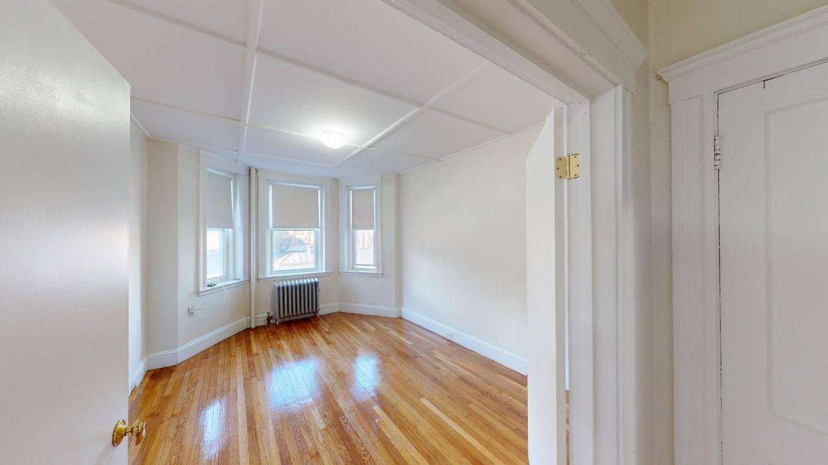 Apartment for rent at 1177 Boylston St #203, Boston, MA 02115