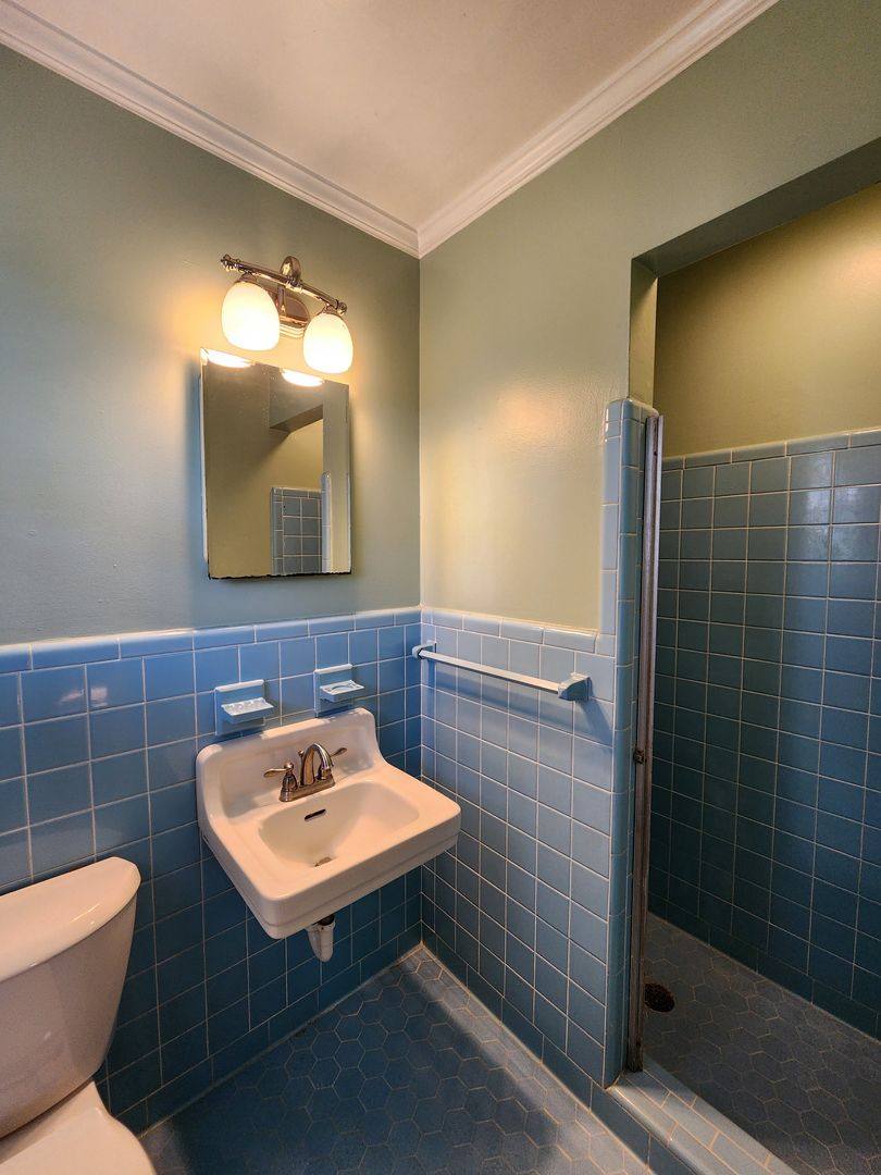 House for rent at 702 Pineridge Dr, Valdosta, GA 31602
