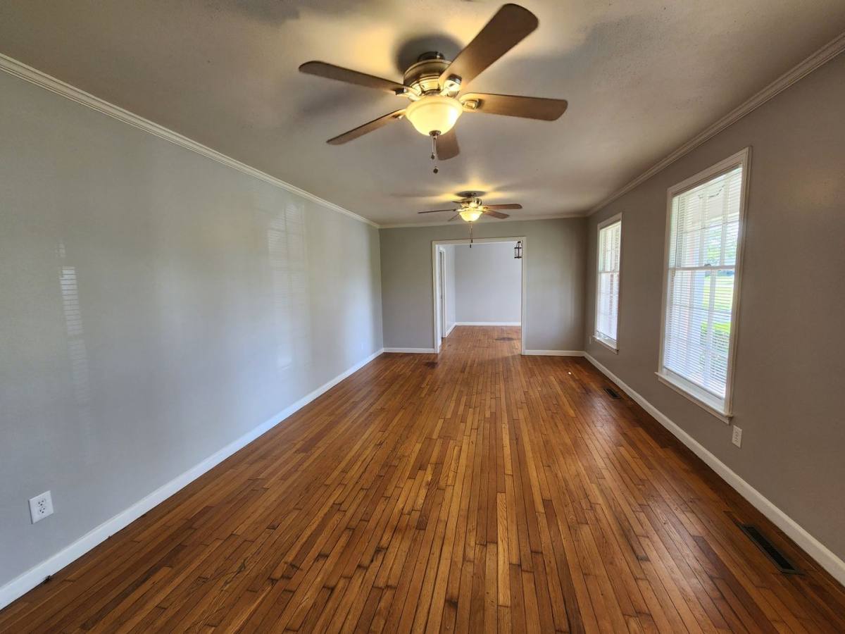 House for rent at 702 Pineridge Dr, Valdosta, GA 31602