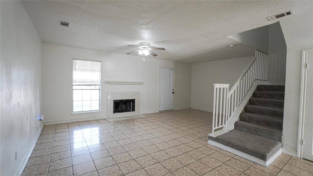 Townhouse for rent at 1777 Westerham Dr, Dallas, TX 75232