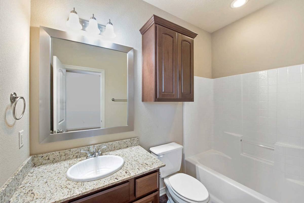 Condo for rent at 524 Forest Dr, College Station, TX 77840