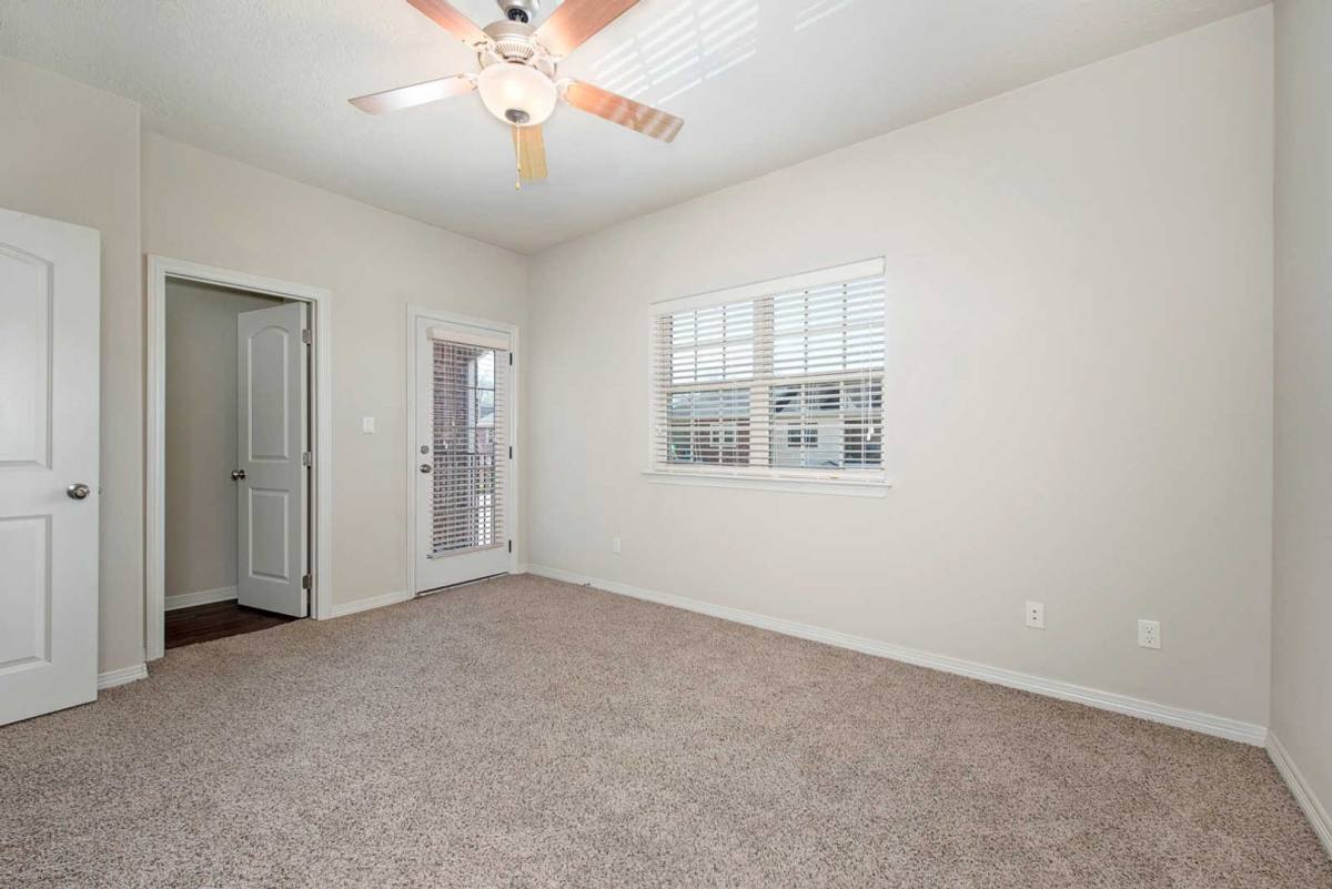 Condo for rent at 524 Forest Dr, College Station, TX 77840