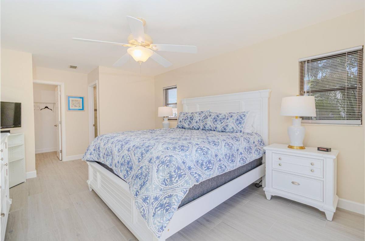 Apartment for rent at 1106 SW 52nd St, Cape Coral, FL 33914