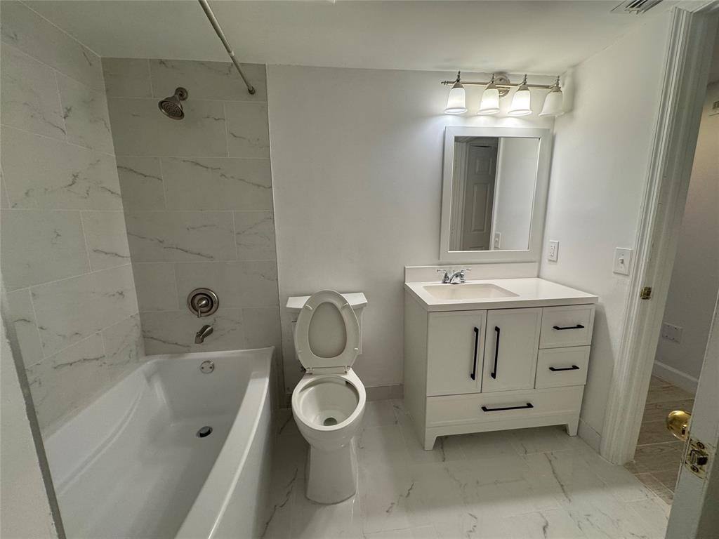 Condo for rent at 5620 NW 61st St #1201, Pompano Beach, FL 33073