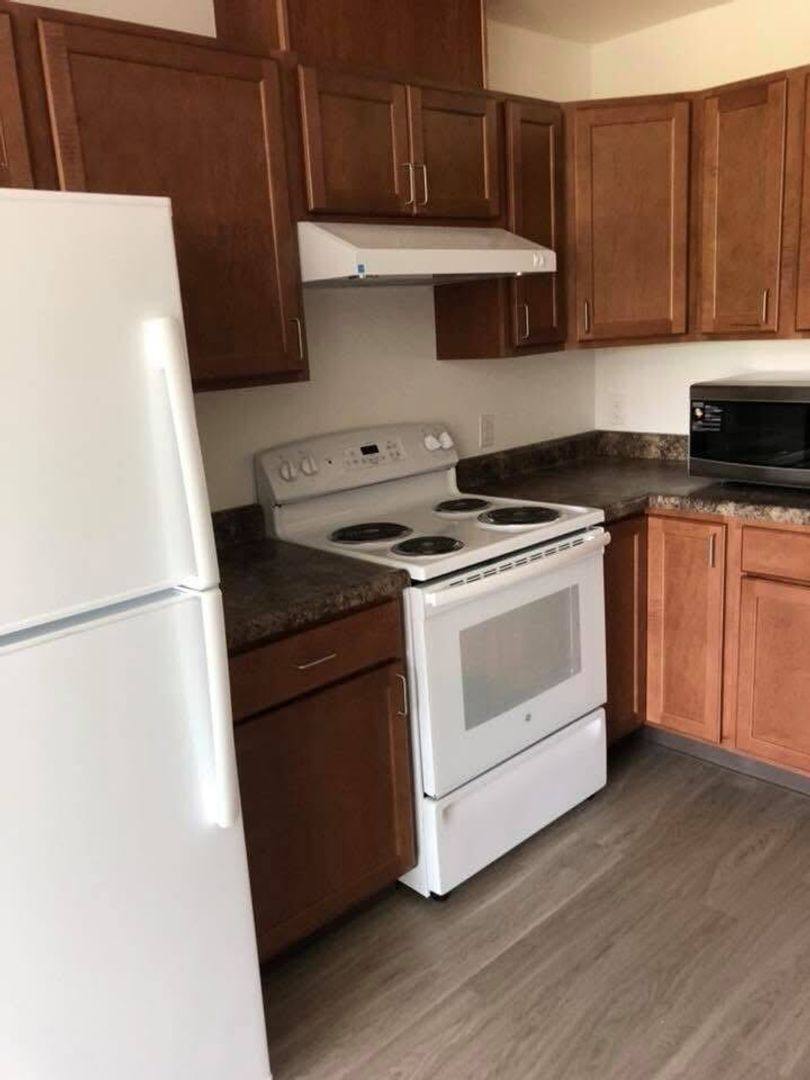 Apartment for rent at 9 James Courtney Blvd #INDIAN Trail Apartme, Lawrenceville, IL 62439