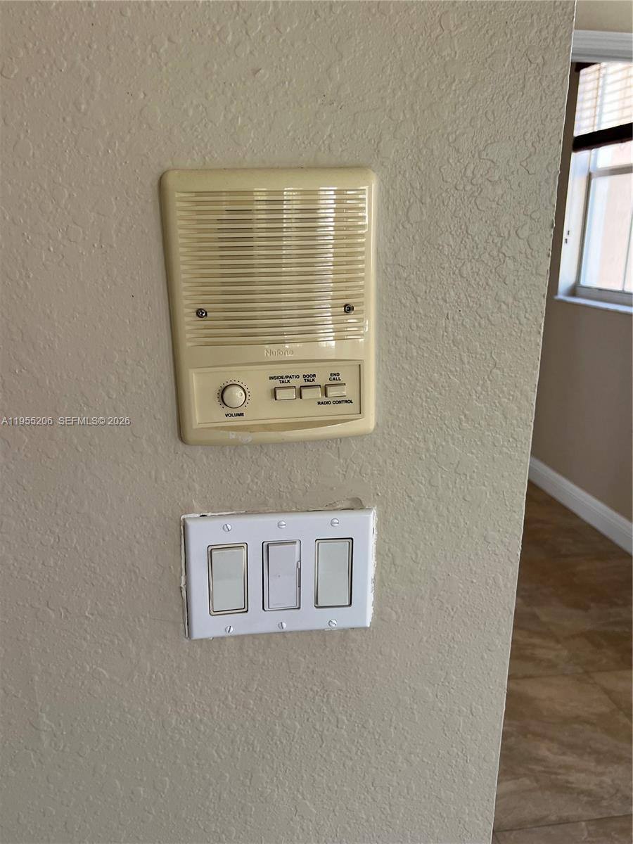 Apartment for rent at 15389 SW 90th Terrace, Miami, FL 33196