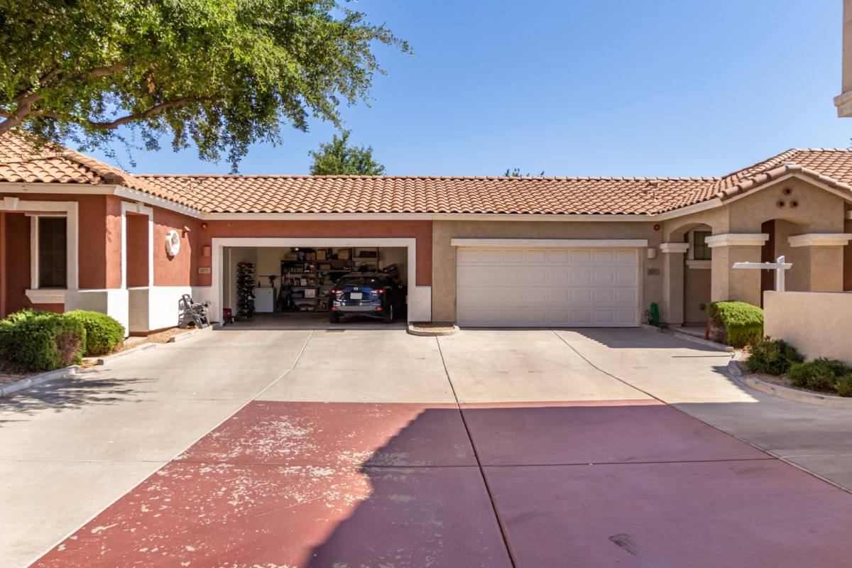 House for rent at 871 E Stottler Dr, Gilbert, AZ 85296