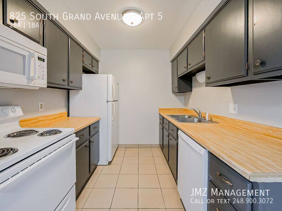 Apartment for rent at 825 S Grand Ave #5, Fowlerville, MI 48836