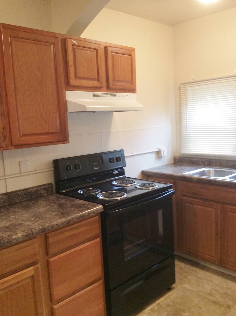 Apartment for rent at 301 S 10th St, Goshen, IN 46526