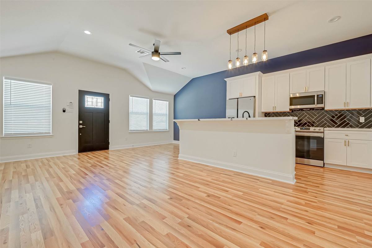 Apartment for rent at 7339 Krueger Rd #7339B, Houston, TX 77033
