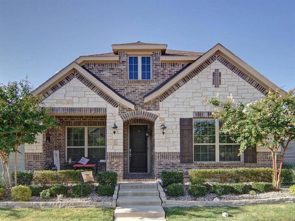 Apartment for rent at 721 10th St #721, Argyle, TX 76226