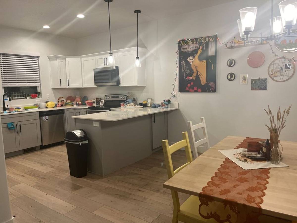 2023 N 3830 W, Lehi, UT 84043 - Townhouse For Rent - Image 1