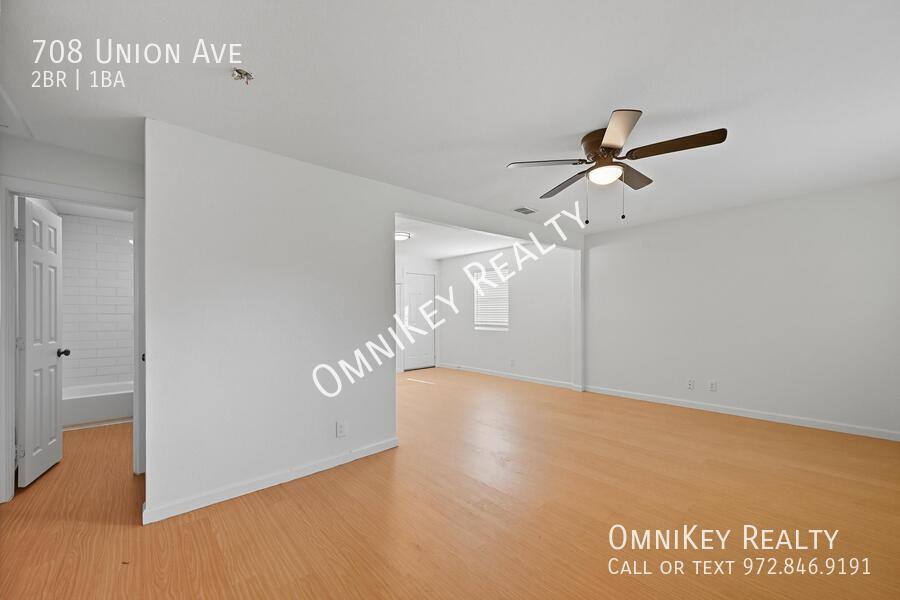 House for rent at 708 Union Ave, Bonham, TX 75418