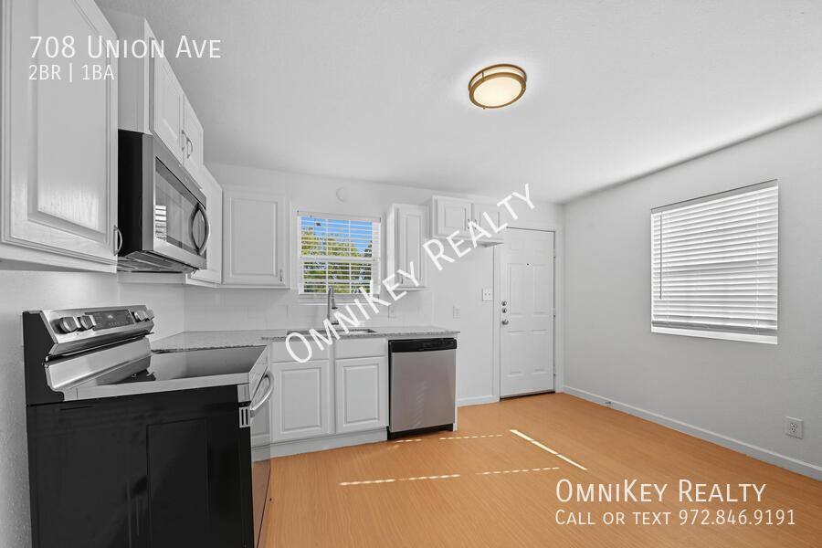 House for rent at 708 Union Ave, Bonham, TX 75418