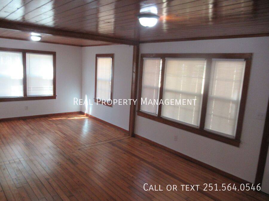 House for rent at 3412 Laverne Dr E, Mobile, AL 36618