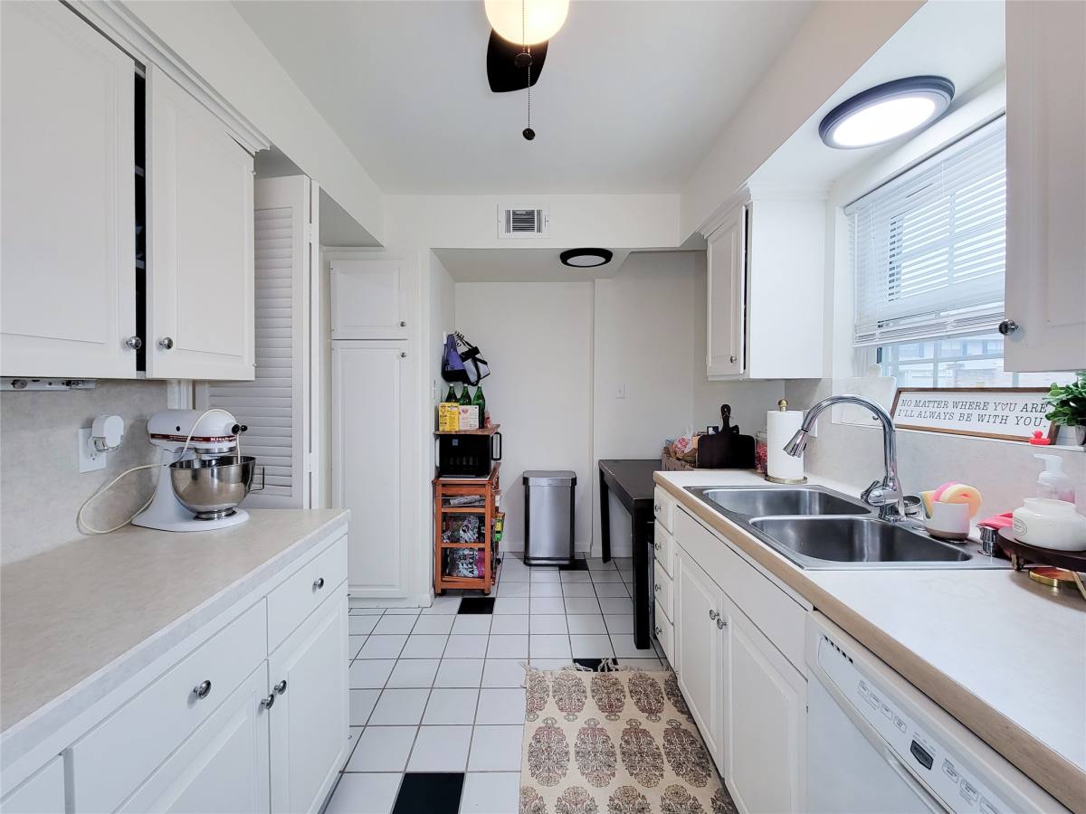 Condo for rent at 2021 Winrock Blvd #167, Houston, TX 77057