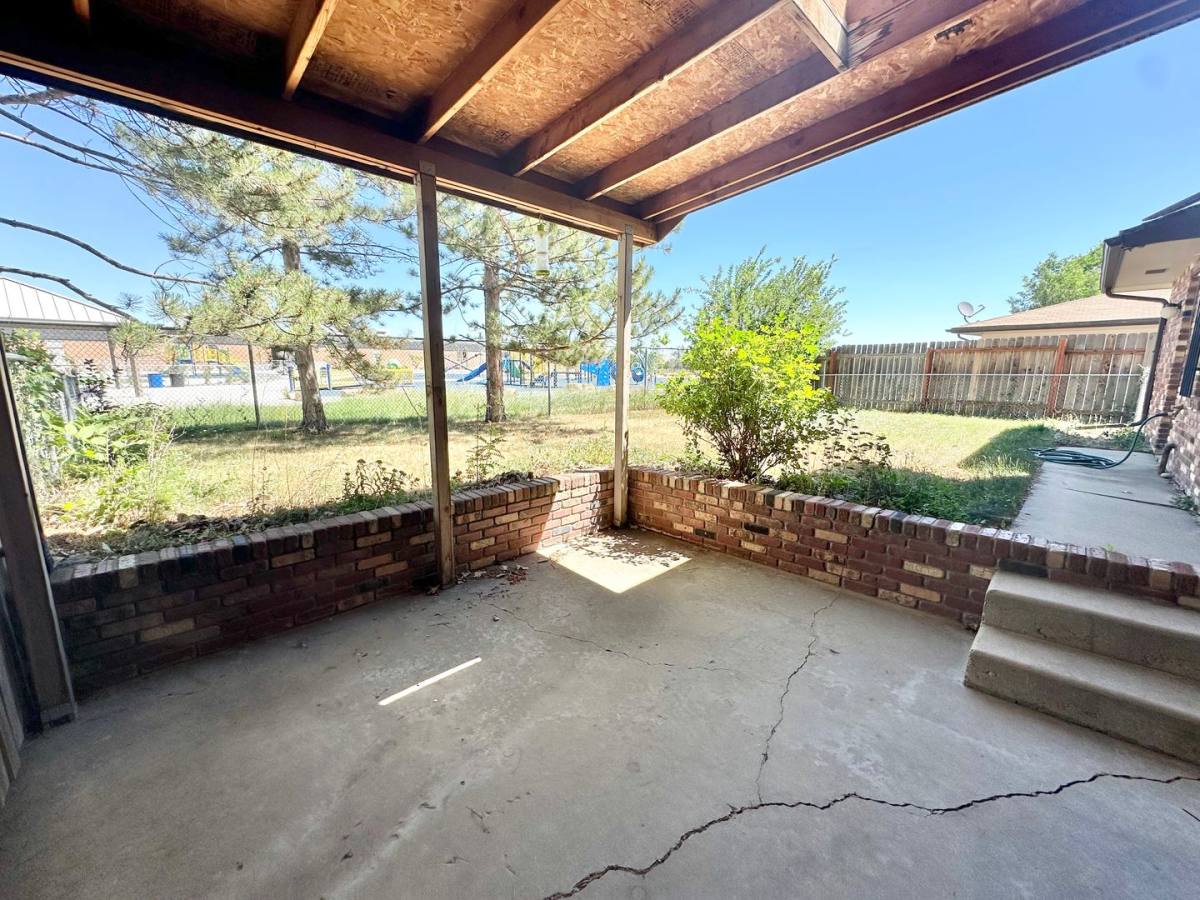 House for rent at 745 Nyssa Dr, Loveland, CO 80538