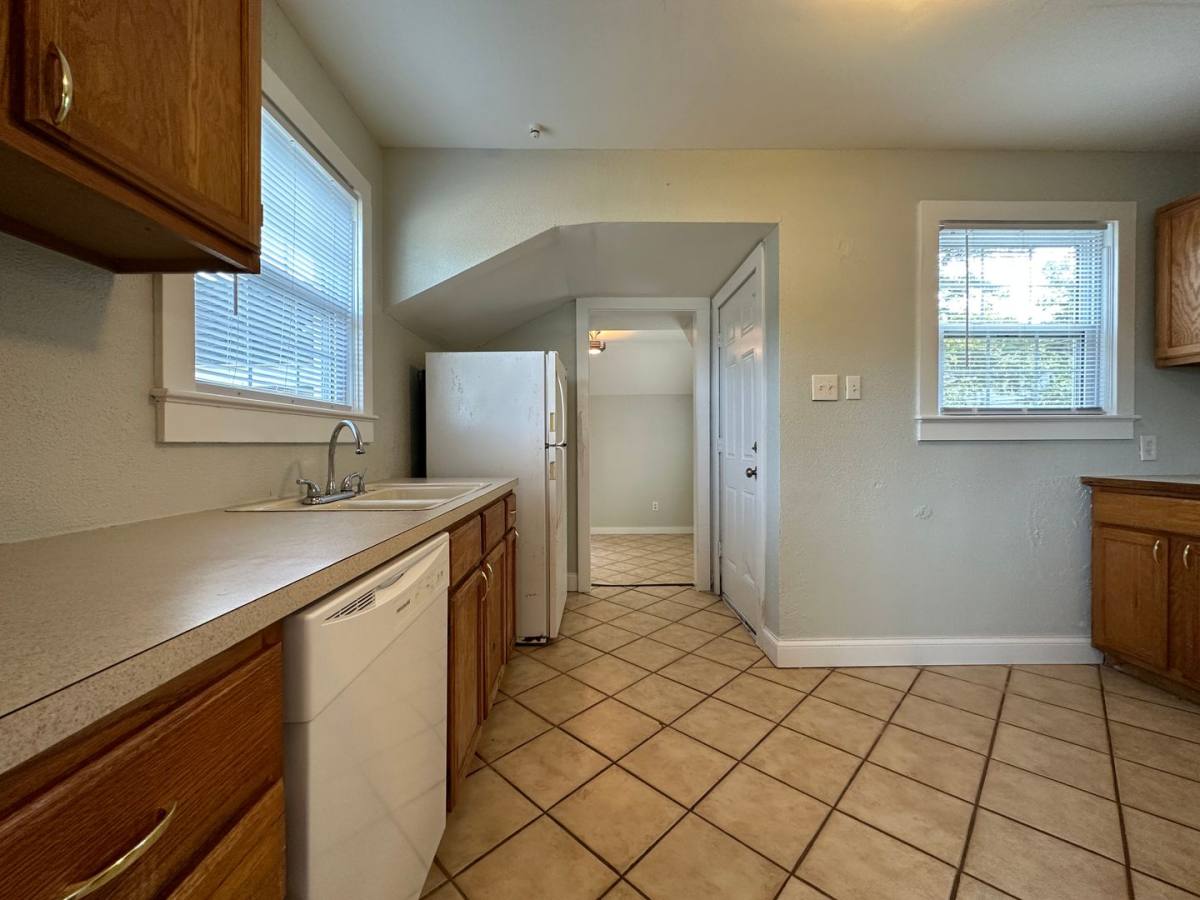 House for rent at 4024 Macarthur Dr, Fort Smith, AR 72904