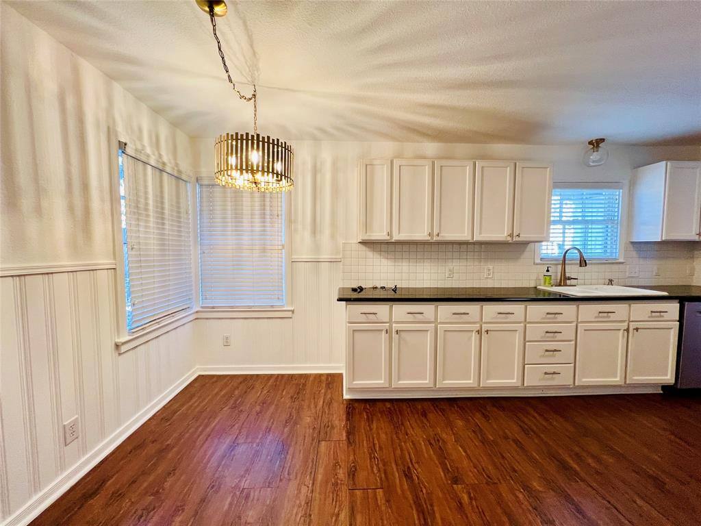 Apartment for rent at 101 Lindenwood Dr #101, Fort Worth, TX 76107