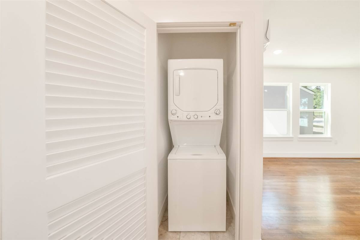 Apartment for rent at 6620 Lawndale St #4, Houston, TX 77023