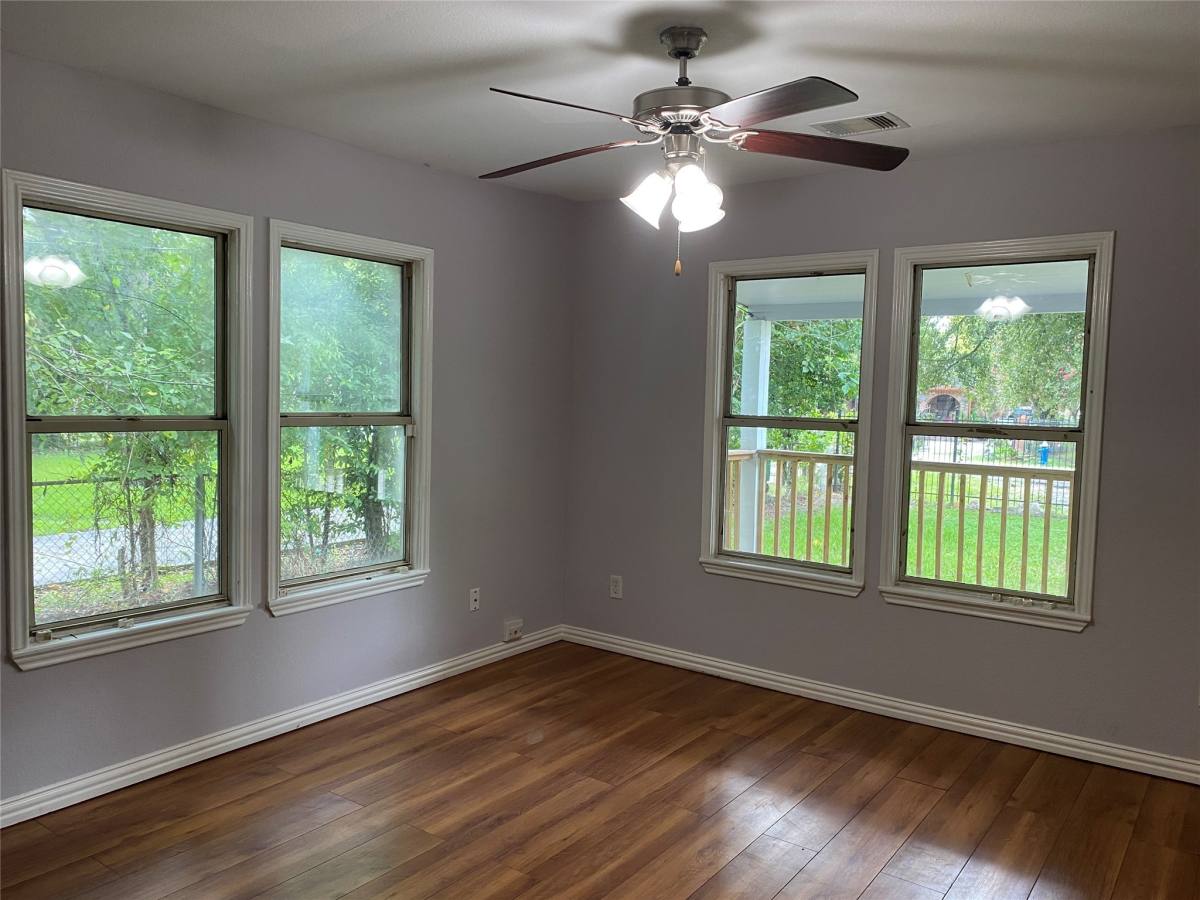 Apartment for rent at 819 Eubanks St #819, Houston, TX 77022