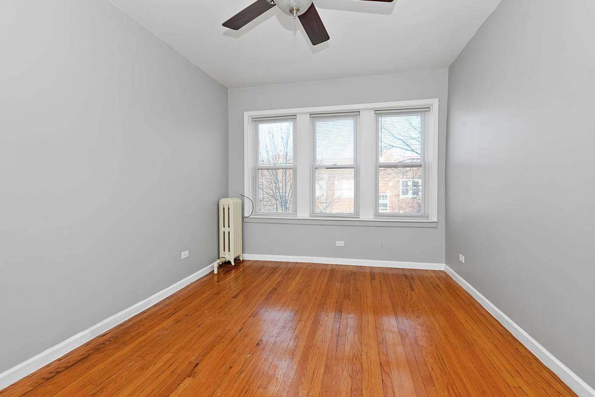 Apartment for rent at 6200 S Albany Ave, Chicago, IL 60629