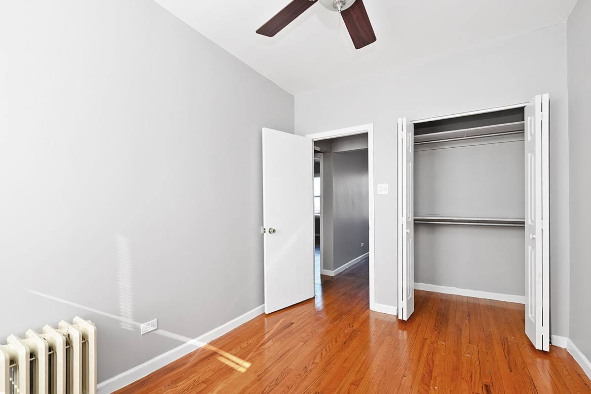 Apartment for rent at 6200 S Albany Ave, Chicago, IL 60629