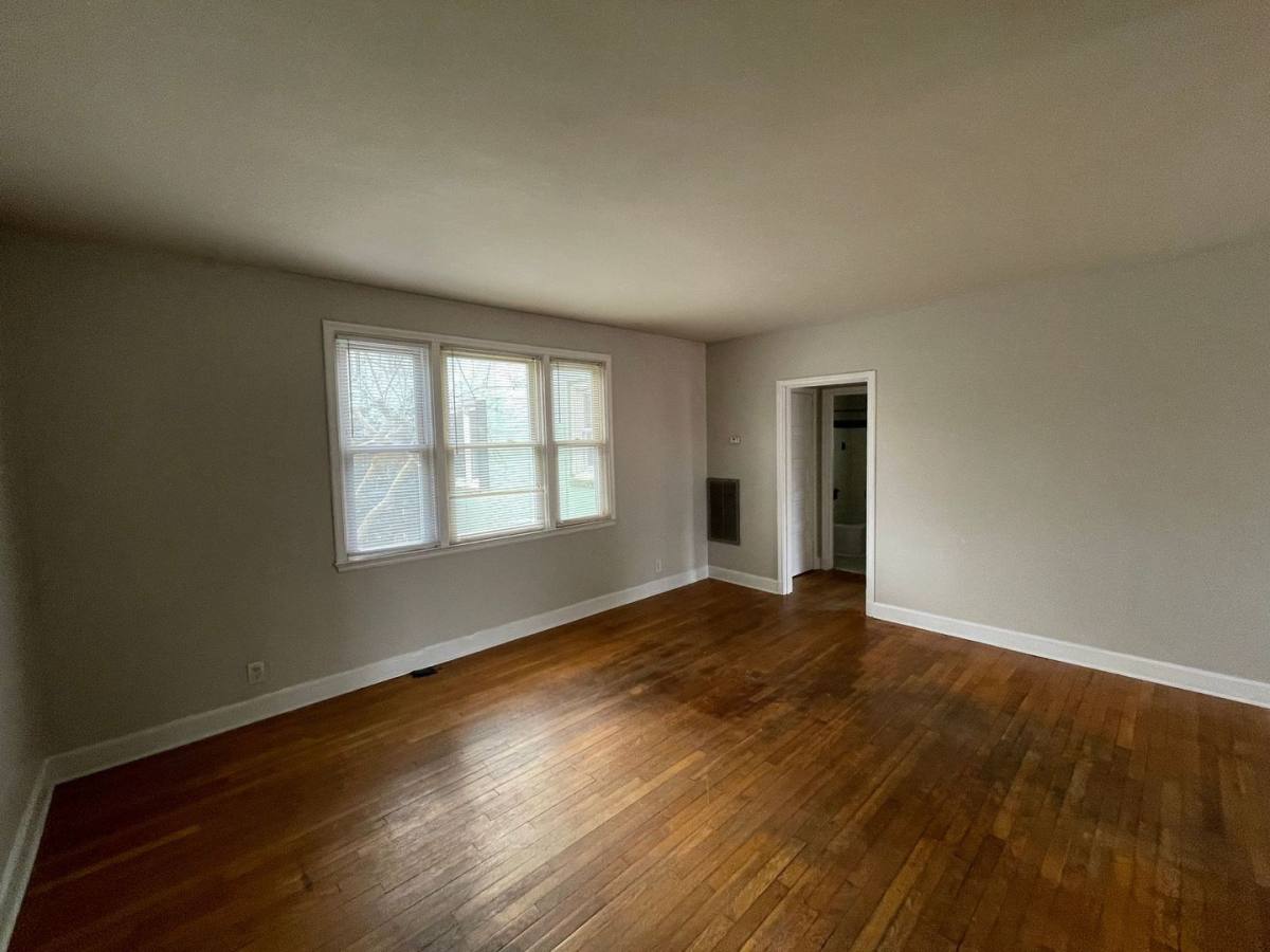 Apartment for rent at 707 N Lafayette St, Shelby, NC 28150