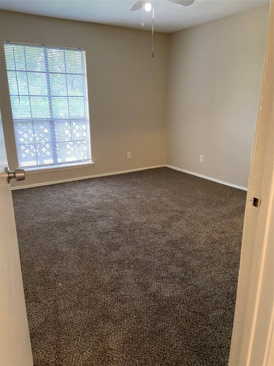 Apartment for rent at 12500 Sandpiper Dr #4, Houston, TX 77035