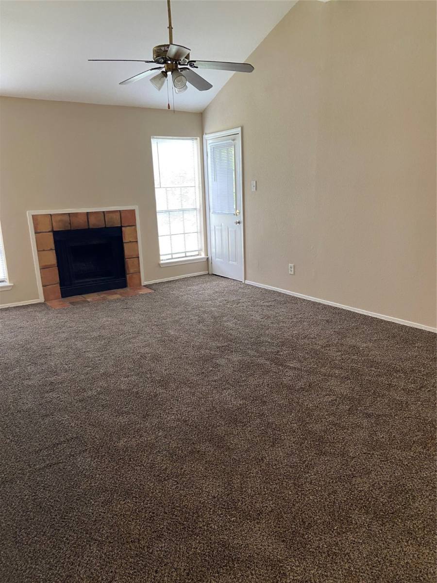 Apartment for rent at 12500 Sandpiper Dr #4, Houston, TX 77035