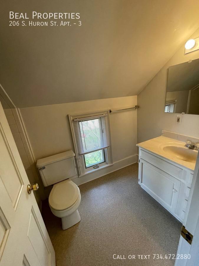 Townhouse for rent at 206 S Huron St #3, Ypsilanti, MI 48197